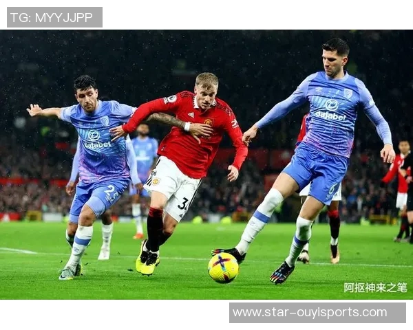 英超总决赛特别报道杭州足球队从默默无闻到辉煌崛起的奋斗历程