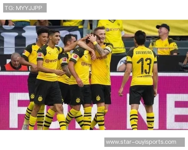 深圳羽毛球队在选拔赛中的耐力表现分析与欧冠足球的对比探讨 深圳羽毛球队在选拔赛中的耐力表现分析与欧冠足球的对比探讨