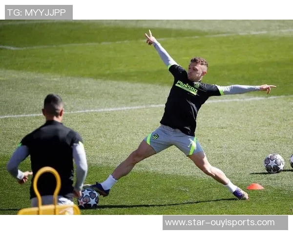 重磅专题探讨广州网球队如何通过包夹战术革新欧冠足球格局